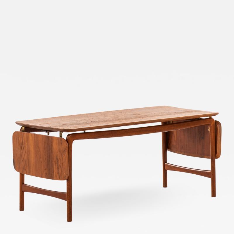 Peter Hvidt Orla M lgaard Nielsen Coffee Table Model FD 15 54 Produced by France Daverkosen