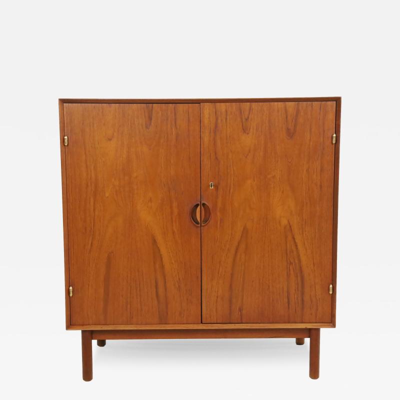 Peter Hvidt Solid Teak Scandinavian Modern Dresser Cabinet designed by Peter Hvidt