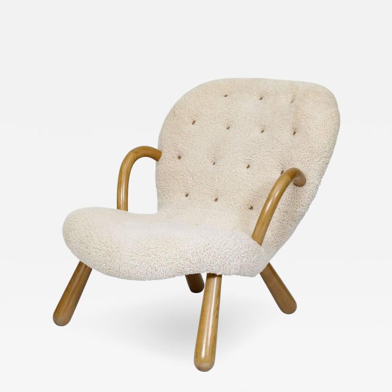 Philip Arctander Philip Arctander Clam Chair