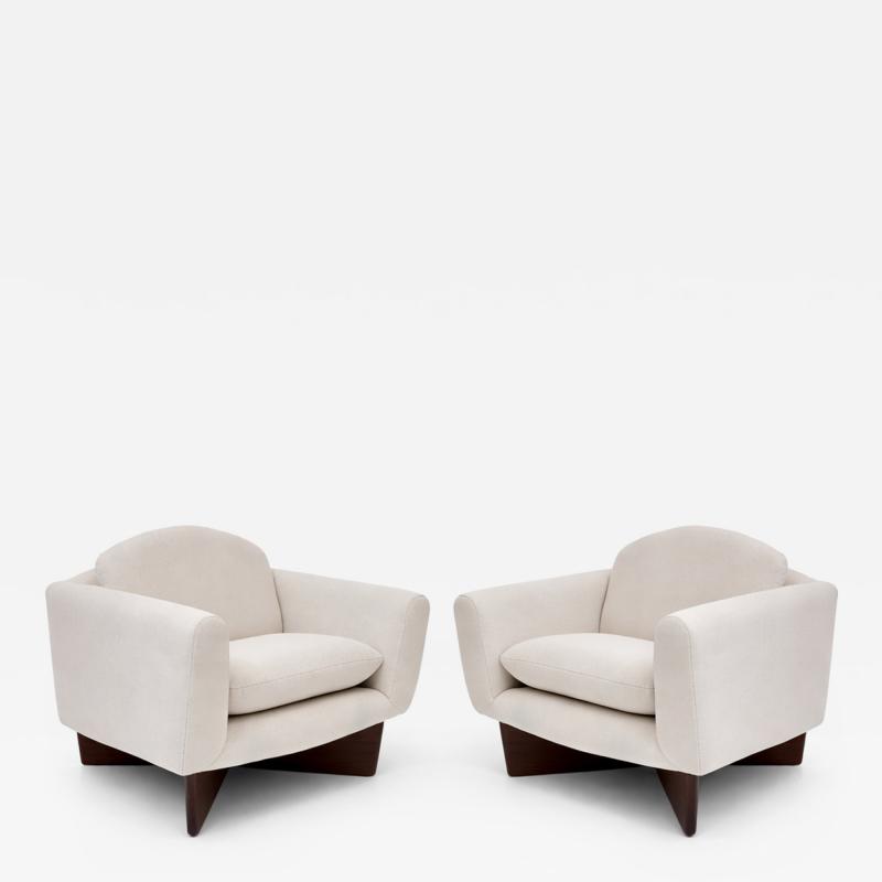 Pierre Guariche Pair of armchairs