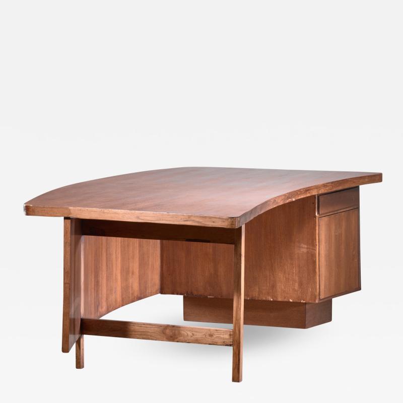 Pierre Jeanneret Pierre Jeanneret senior officers desk from Chandigarh