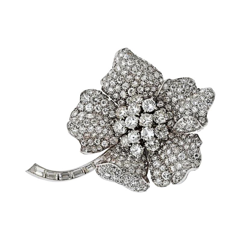 Platinum 17 00cttw Round Diamond Cut Flower Brooch