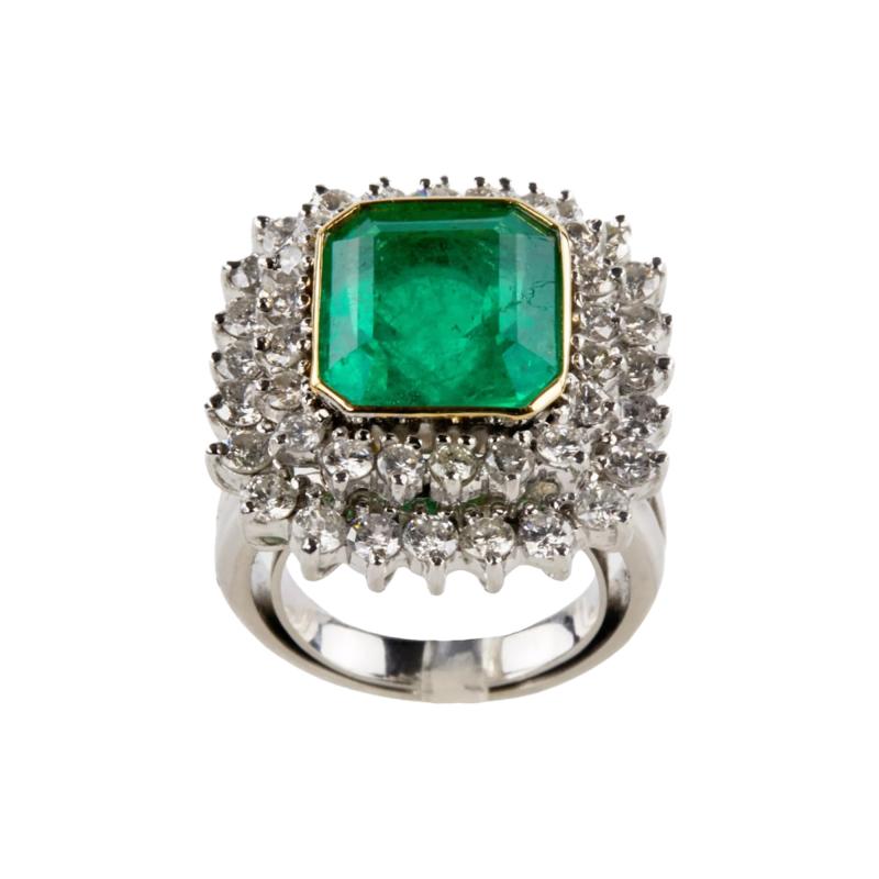 Platinum Ring With Emerald And Diamonds 21st Century