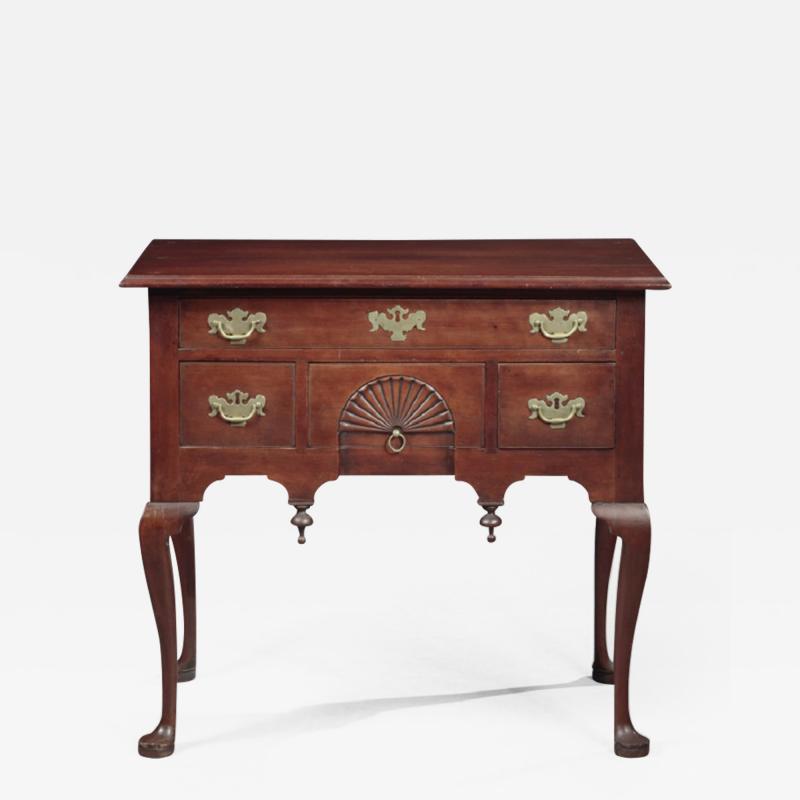 QUEEN ANNE LOWBOY