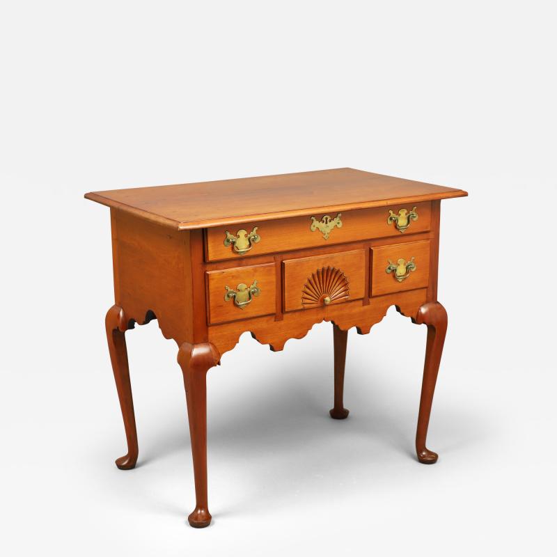 Queen Anne Dressing Table