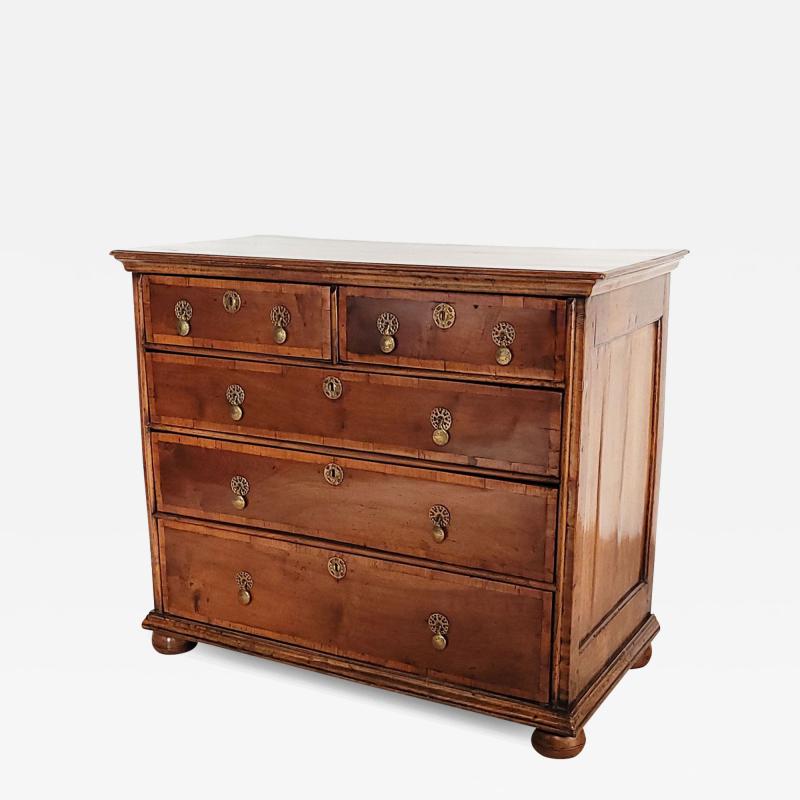 Queen Anne Walnut and Burl Walnut Chest of Drawers England circa 1710