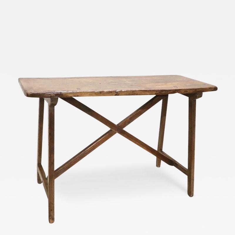 Rare 16th Century Italian Antique Dining Table in Solid Oak and Walnut