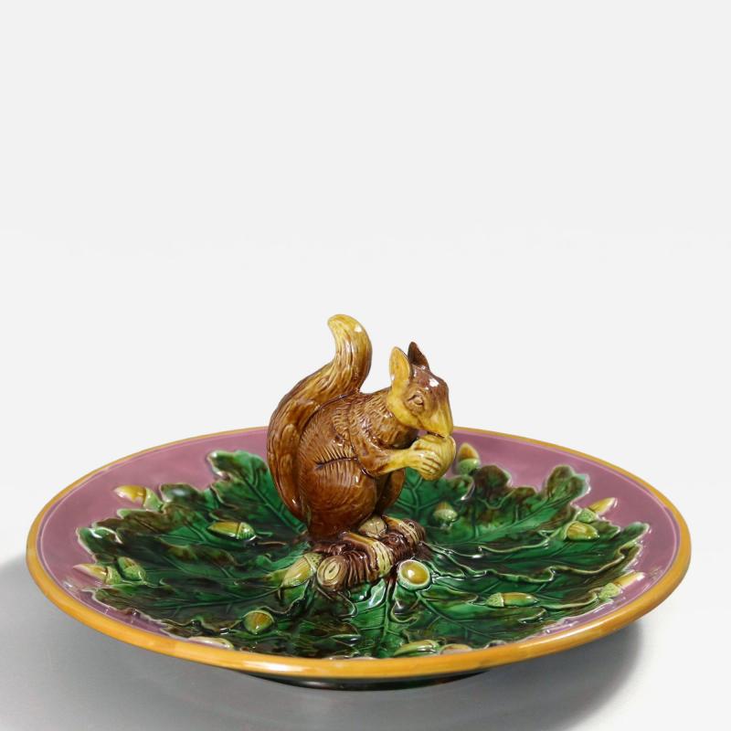 Rare Circular George Jones Majolica Squirrel Nut Dish