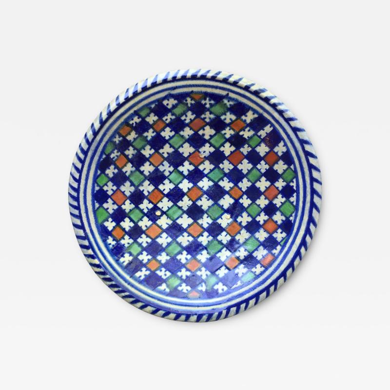 Rare Dutch maiolica plate with checkerboard motif early 17th century