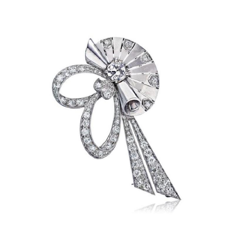 Raymond C Yard RAYMOND C YARD 1940S PLATINUM RETRO DIAMOND FAN CLIP BROOCH