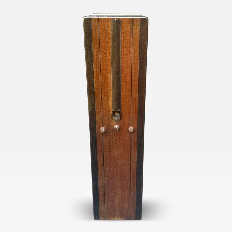 Raymond Loewy ART DECO SKYSCRAPER COLUMAIRE JR RADIO DESIGNED BY RAYMOND LOEWY