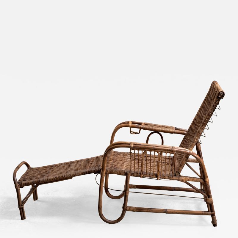 Reclining rattan garden chair