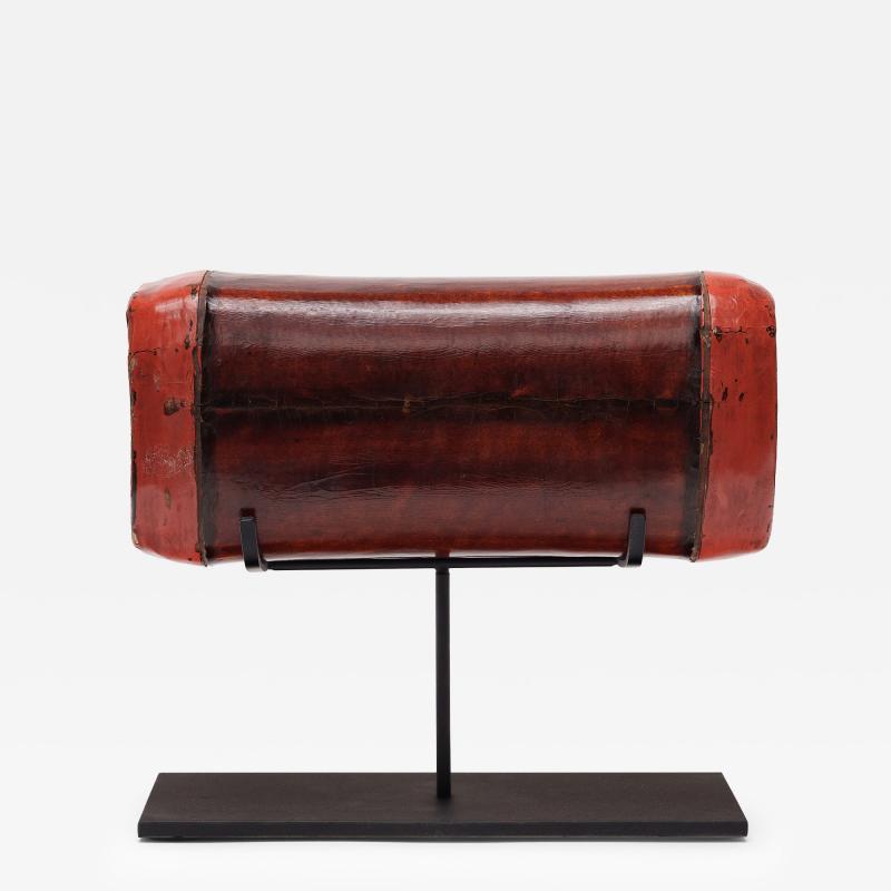 Red Lacquer Hide Pillow