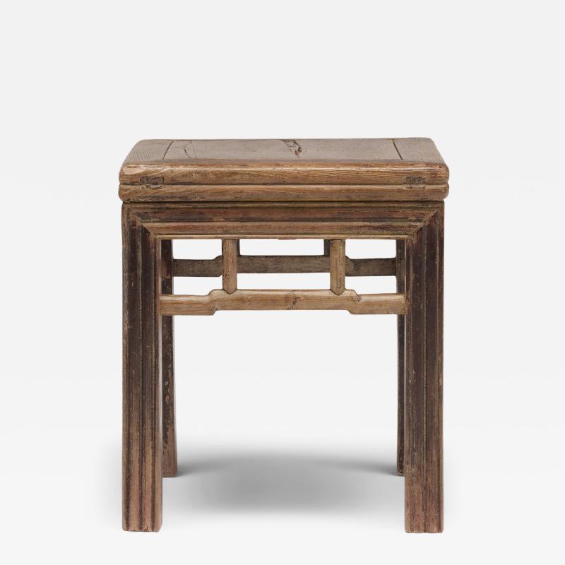 Reeded Leg Fang Deng