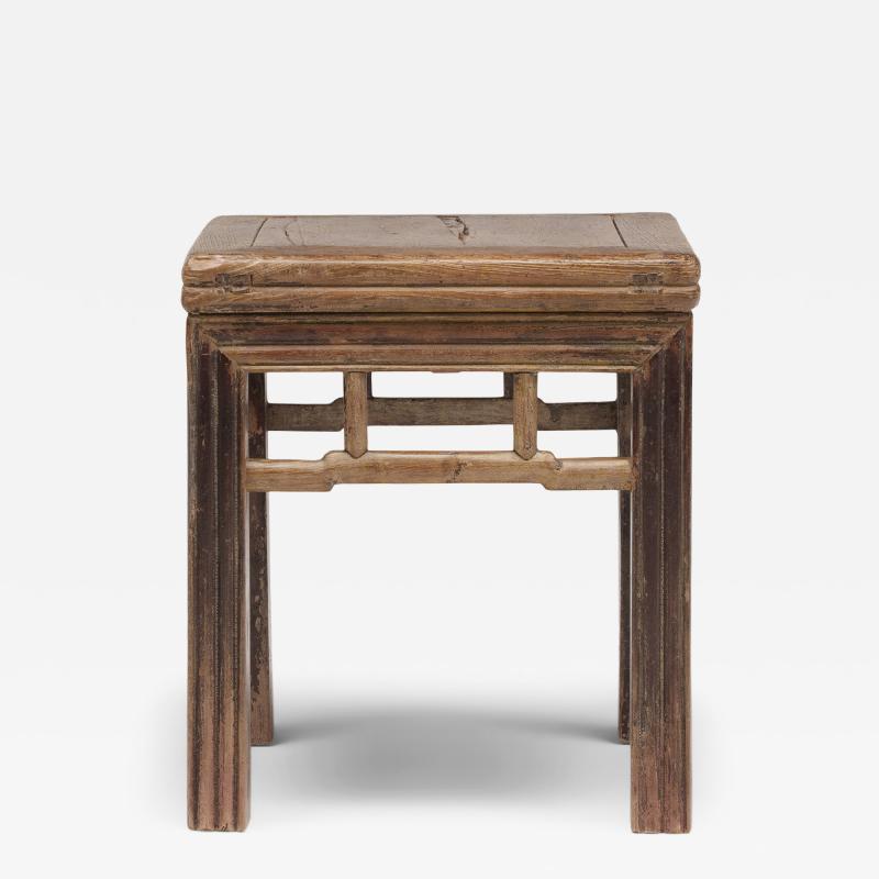 Reeded Leg Fang Deng