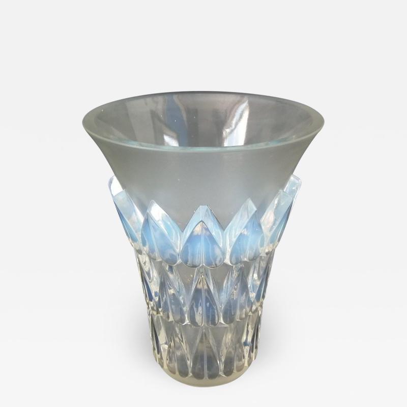 Ren Lalique Lalique Co Rene Lalique Opalescent Glass Feuilles Vase