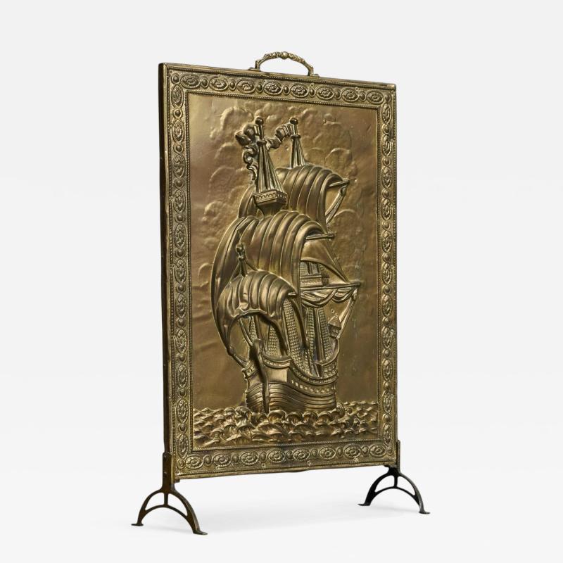 Repouss Fire Screen in Patinated Brass with Galleon Early 20th Century