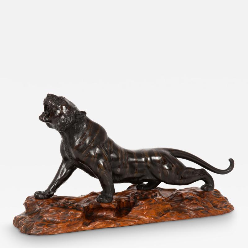 Roaring Tiger by Mitani Japanese Meiji Period