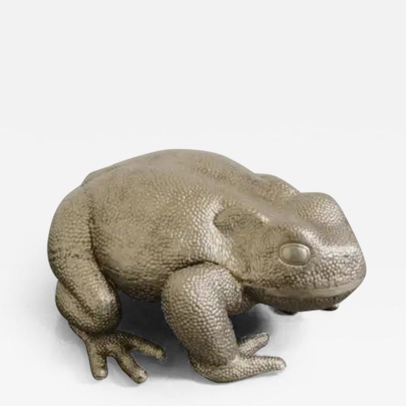 Robert Kuo Contemporary Large Repouss Toad Sculpture in White Bronze by Robert Kuo