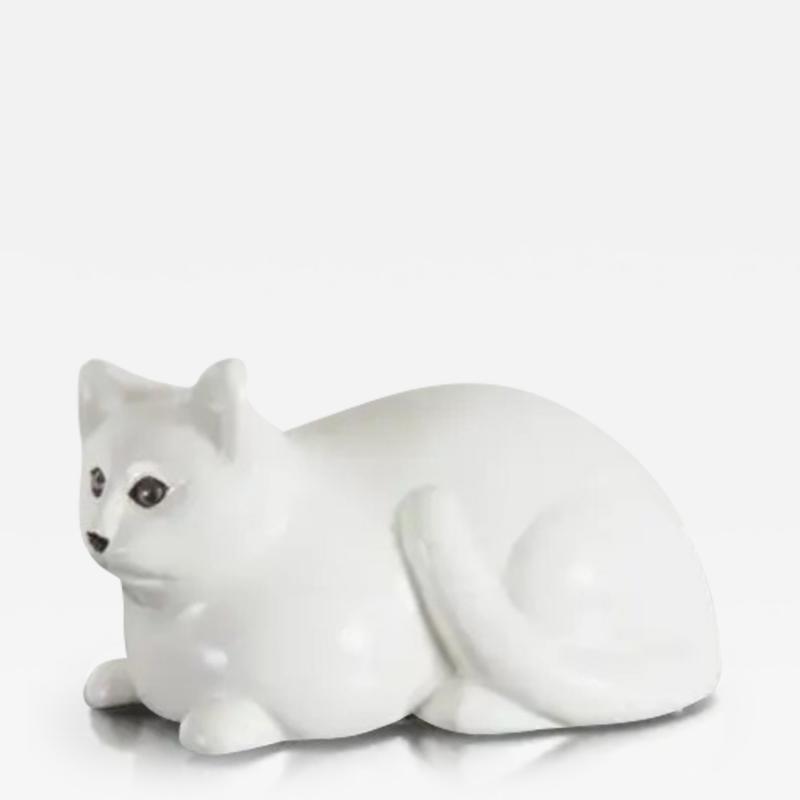 Robert Kuo Contemporary Lying Down Cat Sculpture in Cream Lacquer and Copper by Robert Kuo