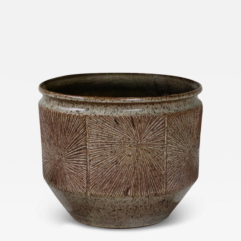 Robert Maxwell Large Robert Maxwell David Cressey Sunburst Planter for Earthgender