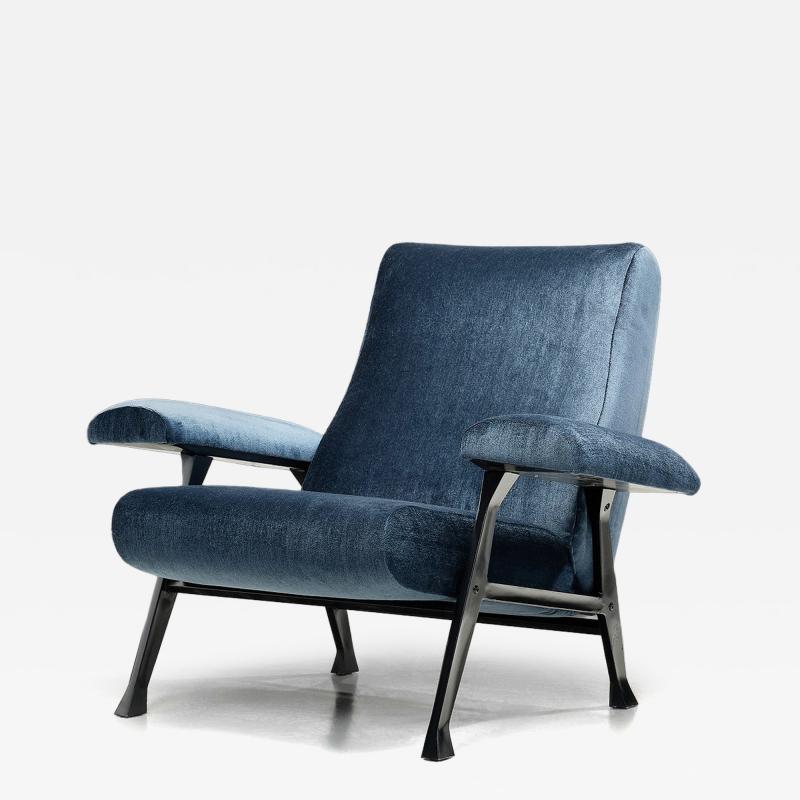 Roberto Menghi Roberto Menghi Hall Armchair for Arflex Upholstered in Blue Mohair Italy 1958