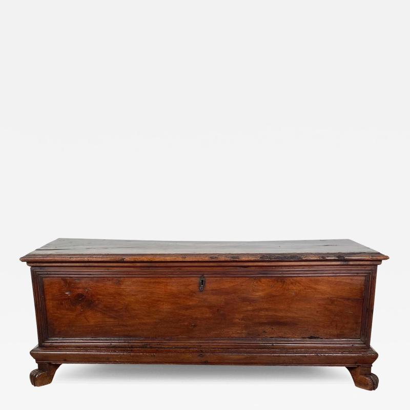 Rustic Tuscan Cassone or Dowry Chest in Walnut 18th or 19th century