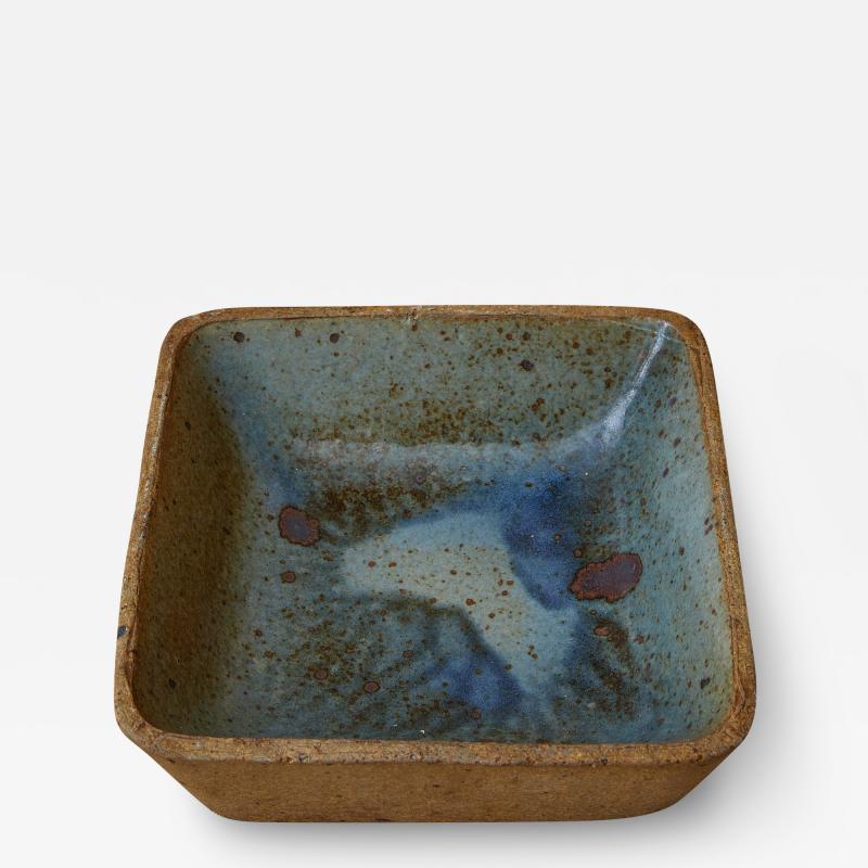 STUDIO POTTERY SQUARE CERAMIC DISH