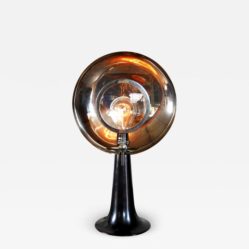 Sang Pil Bae Paraflector desk lamp