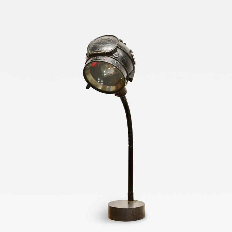 Sang Pil Bae Phare Besnard desk lamp