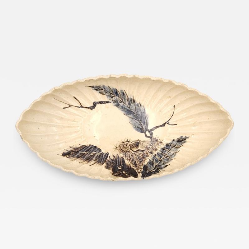 Satsuma Scalloped Earthenware Oval Dish Japan circa 1890