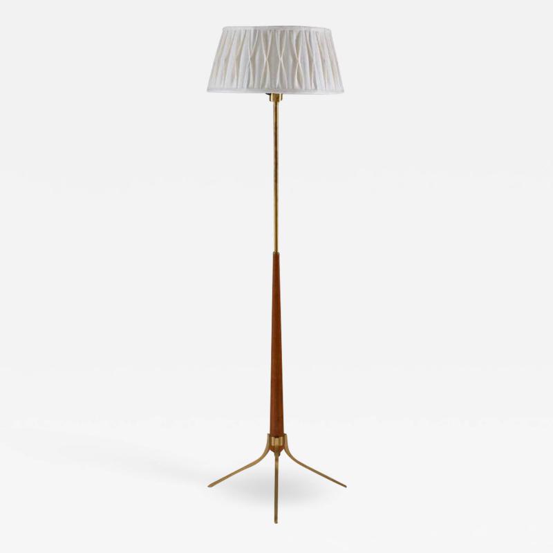 Scandinavian Midcentury Floor Lamp in Brass and Wood