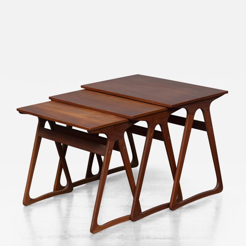 Scandinavian Modern Nesting Tables