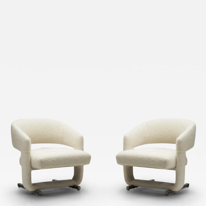 Sculptural Accent Chairs with Metal Legs Europe ca 1960s