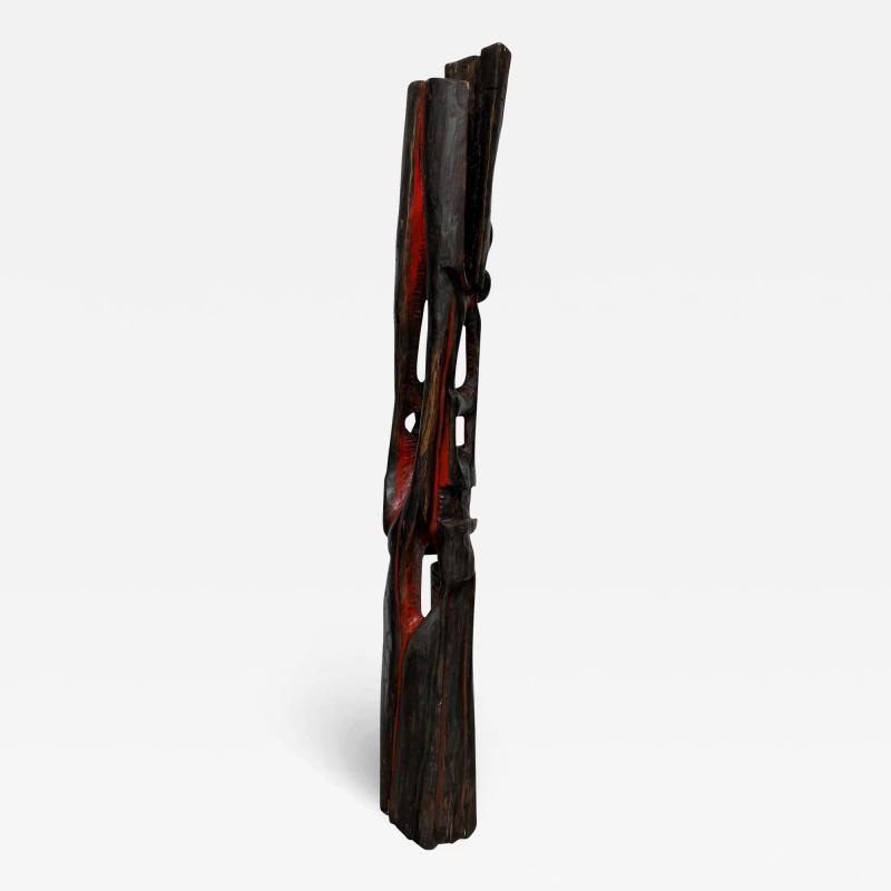 Sculpture Totem red