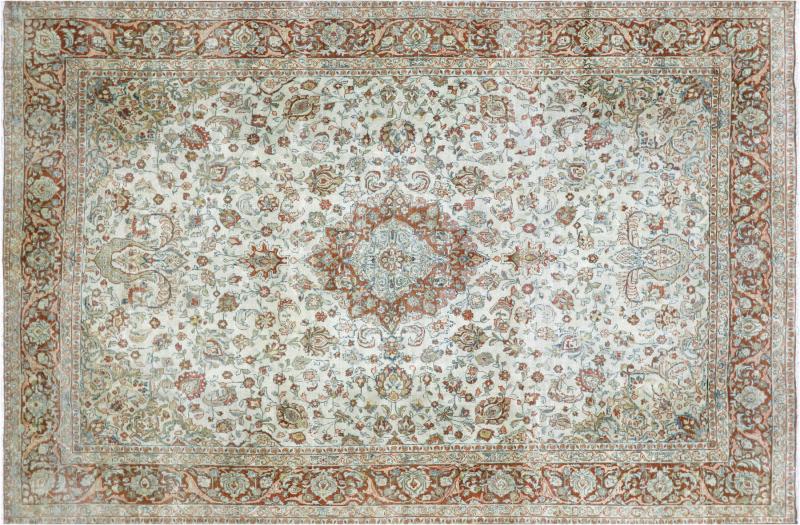 Semi Antique Persian Tabriz Rug 78 x 115 