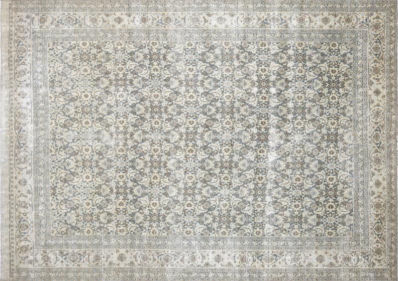 Semi Antique Persian Tabriz Rug 81 x 115 