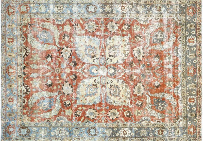Semi Antique Persian Tabriz Rug 88 x 123 