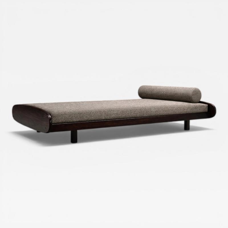 Sergio Rodrigues Sergio Rodrigues Rosewood Daybed in Taupe Boucle Brazil 1960s
