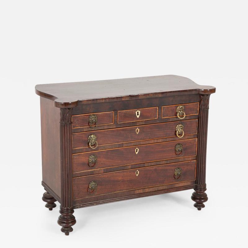 Serpentine Top Commode Model