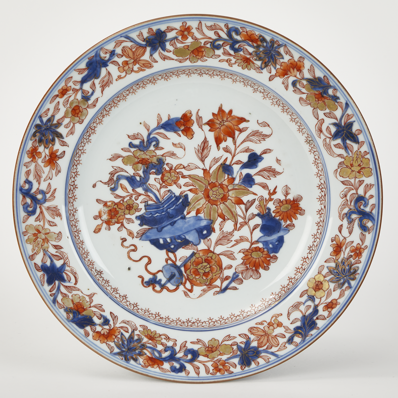 Set of 12 Kangxi Imari Plates Circa 1700.