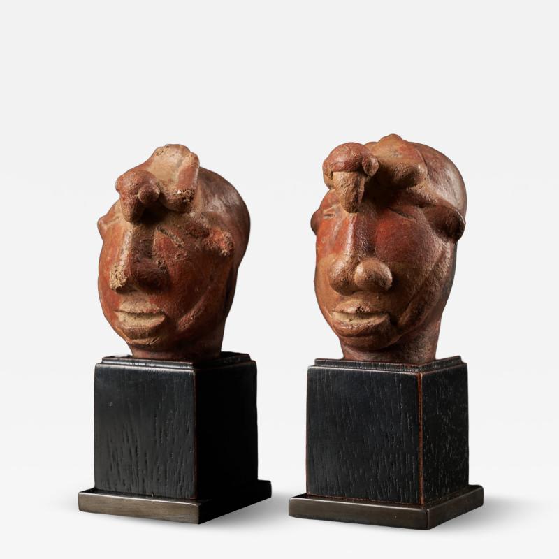 Set of two Mesoamerican Miniature Terracotta Head