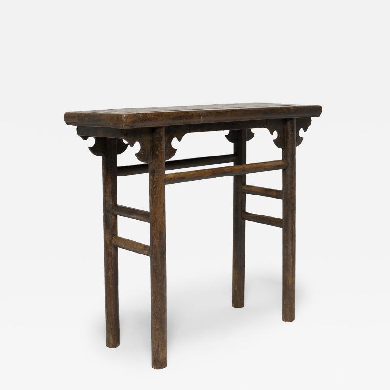 Shallow Wine Table
