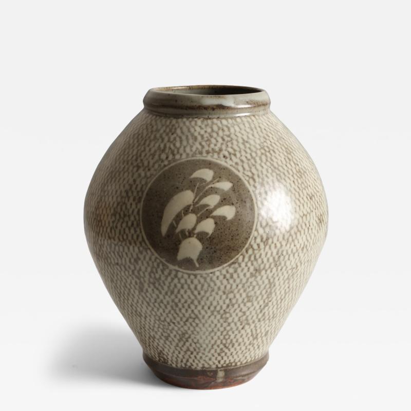 Shimaoka Tatsuzo Vase with Slip Decor T 5158 