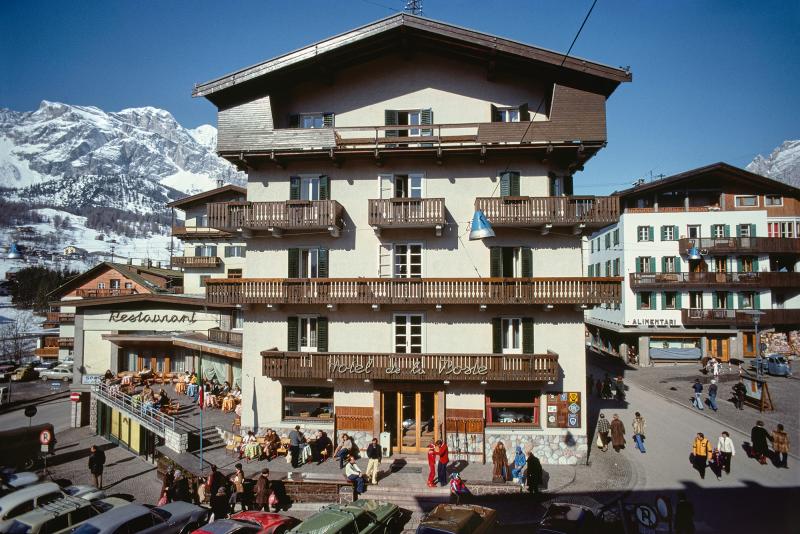 Slim Aarons Hotel De La Poste Cortina dAmpezzo