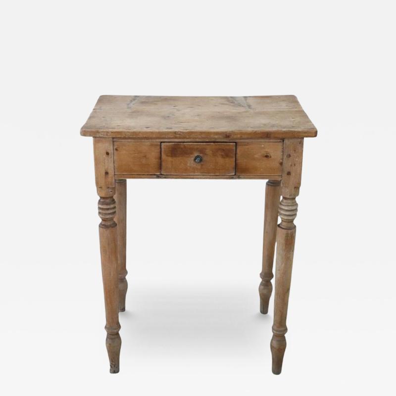 Solid Fir Wood Antique Side Table in Natural Wood Color