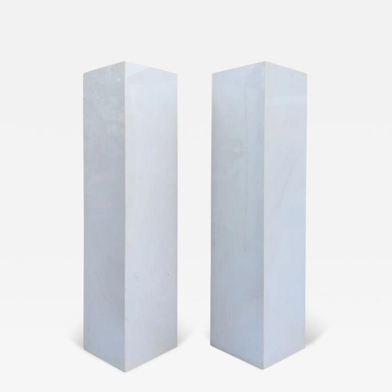 Stone International Matching Pair of Midcentury Italian Post Modern White Thassos Marble Pedestals