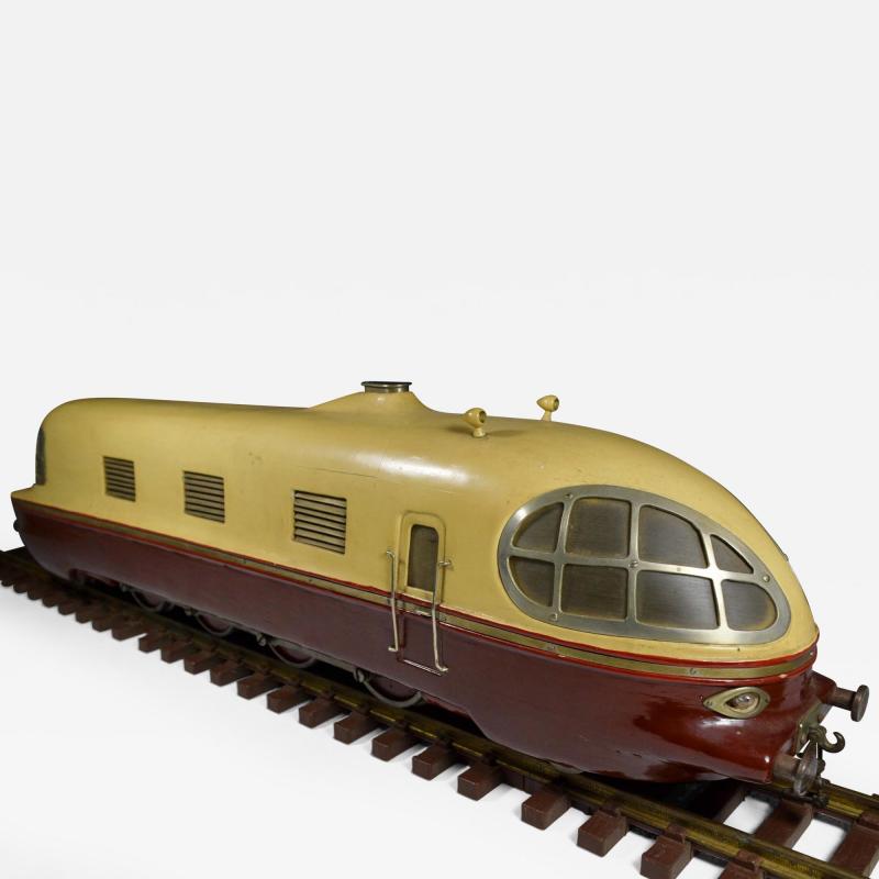 Streamlined Prototype of a Locomotive 1930