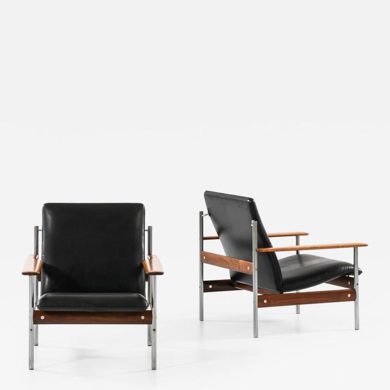 Sven Ivar Dysthe Pair of Rare Easy Chairs with Black Leather Seat by Sven Ivar Dysthe 1960s