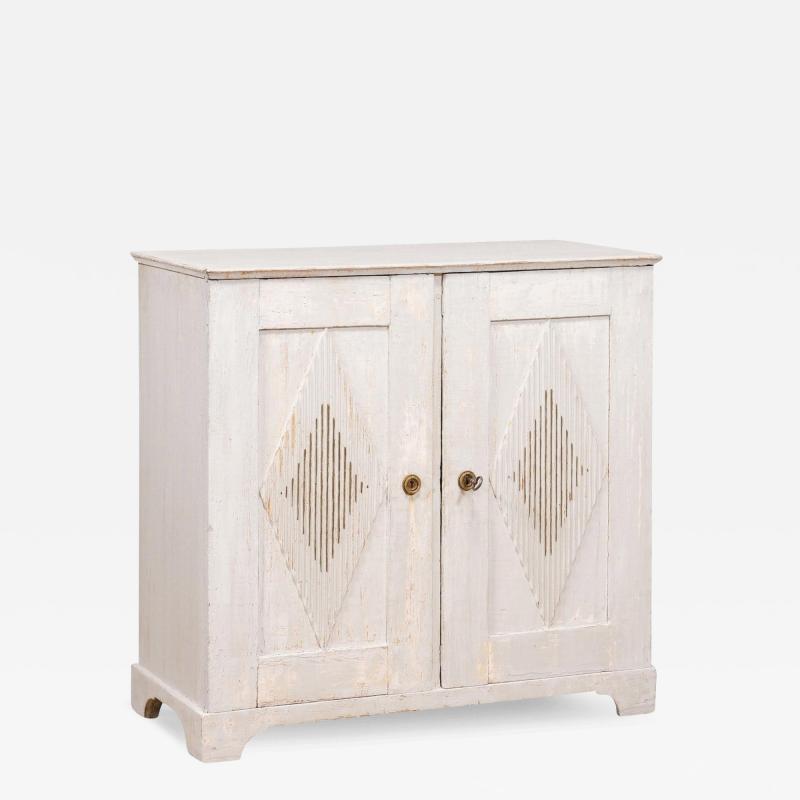 Swedish Gustavian Period 1810s Dove Gray Painted Sideboard with Diamond Motifs